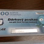 Padělaný poukaz zveřejnila policie.