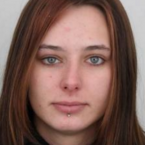 Žena trpí halucinacemi, je paranoidní, má nepředvídatelné jednání... 