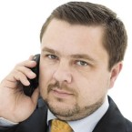 Martin Vacek plánuje po svém zvolení do Senátu jednoduše Senát zrušit. Souhlasíte s tím?