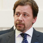 Zastupitel Petr Tiso není vysloveně pro, ale proti také ne.