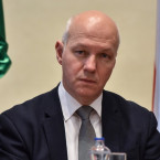 Pavel Fischer upozorňuje na to, že Babiš je obchodník a ví, co mu vynese hlasy