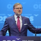 Preference Petra Fialy, respektive ODS podle průzkumu Kantar z konce září 2021 rostou a dotahují koalici SPOLU na ANO
