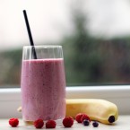 Se snížením hladiny cholesterolu v krvi vám může pomoci mimo jiné i chutný ovocný šejk