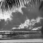 Přístav Pearl Harbor se stal během několika minut peklem na zemi