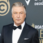 Jeden ze členů štábu filmu Aleca Baldwina Rust čelí možné amputaci paže kvůli pavoučímu kousnutí