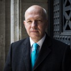 Touha po vakcínách, které nemají certifikát EU, je podle Pavla Fischera nejnovějším zoufalým výkřikem českého premiéra