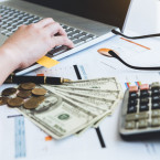 Malý úvěr je o řešení s  nonstop dostupností a rychlou odpovědí na žádost