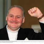 Je to jeden z největších světových teroristů. Na ulici bychom si mysleli, že jde o příjemného pána ze sousedství...