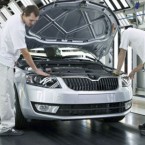 Problémy mají automobilky po celém světě, včetně Škodovky