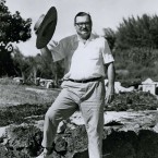 Leicester Hemingway měl velké plány, nakonec spáchal sebevraždu tak jako jeho bratr a otec