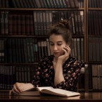V knihovně Harvardské univerzity půjčovali knihu, vázanou v lidské kůži