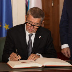 Andrej Babiš ve druhém kole prezidentské volby prohrál. Nyní cílí na voliče SPD