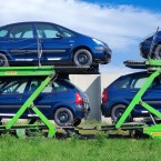 Automobilů v České republice je čím dál tím víc