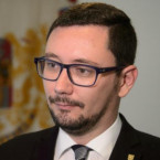 Hradní mluvčí Ovčáček bojuje za čest radní Hany Lipovské 