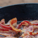 Slanina zvyšuje riziko infarktu a mozkových příhod. Je plná soli a nasycených tuků