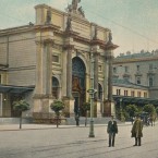 Nádraží sloužilo veřejnosti téměř sto roků. V 70. letech však idea vedení silničního průtahu středem města dostala přednost před železniční tratí
