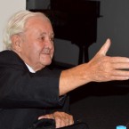 Ing. Miroslav Kváč na křtu své knihy Strhnout jako řeka