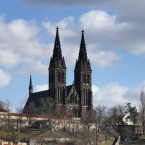 K Vyšehradu se váže řada pověstí z počátků českých dějin, založil jej prý bájný kníže Krok