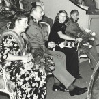 Karola Franková (třetí zleva) byla sudetoněmecká lékařka narozená v Mostu 