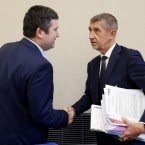 Můžete si pogratulovat, pánové. Opravdu se vám to "povedlo"