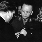 Z vojína generálem - politická kariéra Alexeje Čepičky byla strmá, než zažil prudký pád