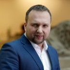 Marian Jurečka má na vládu zcela konkrétní dotaz