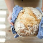 Pečivo s močí místo droždí? Dřív to byla běžná praxe. Na zápach si lidé nestěžovali a chuť byla slušná 