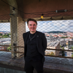 Druhou řadu Osady psal Petr Kolečko v těžkém životním období