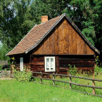 Jen zavřít okna nestačí, jak dál zajistit chalupu před zloději? 