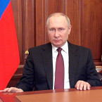 Putin zase rozvířil spekulace o svém zdraví. Tentokrát hrají hlavní roli jeho ruce