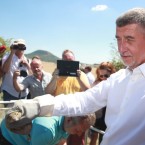 Andrej Babiš se učí od sysla obecného