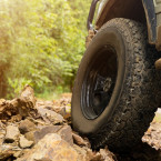 Dajbych 4x4 zajišťuje komplexní služby, testovací jízdy jsou možné na dvou off-roadových polygonech v Plzni