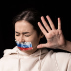 Umlčet ruskou propagandu je u nás prakticky nemožné