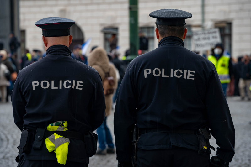 орган следящий за полицией. полиция арест. орган следящий за полицией. полиция следит за порядком. сотрудник полиции на избирательном участке должен.